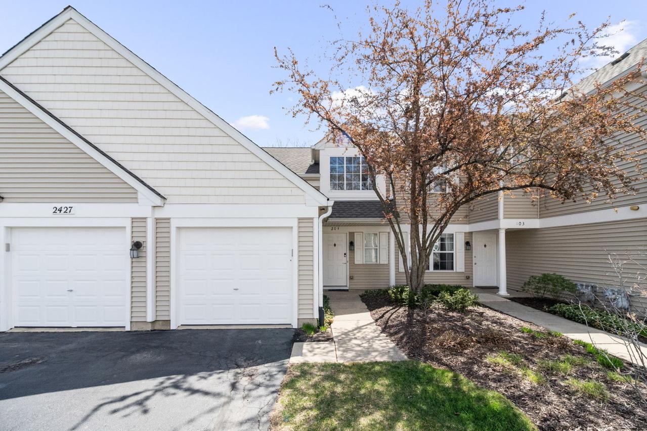 2427 Sheehan Dr. #203, Naperville, IL 60564