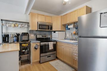 28 Jamaica Colony St. #5, Fox Lake, IL 60020