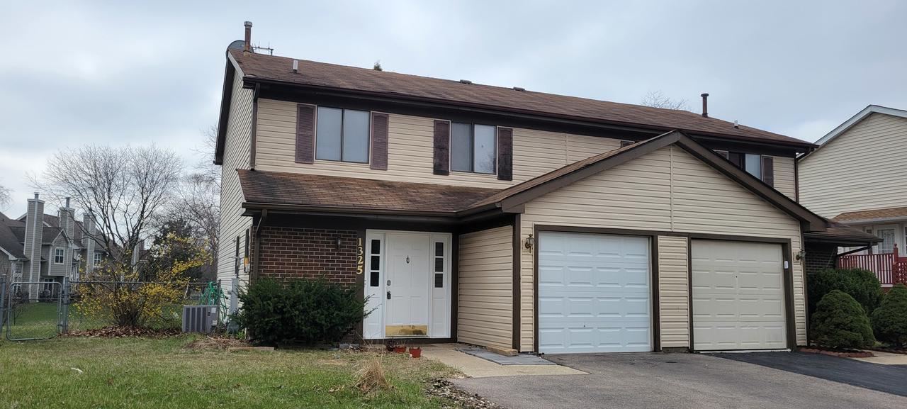 1325 Dory Cir., Hanover Park, IL 60133