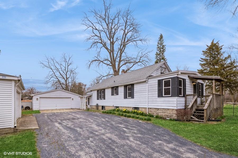 37956 N New York Ave., Beach Park, IL 60087