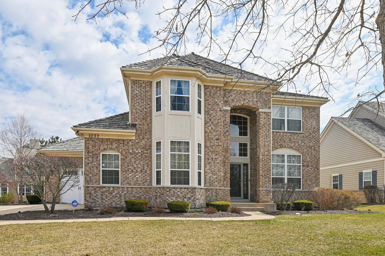 1037 Moray Dr., Inverness, IL 60010