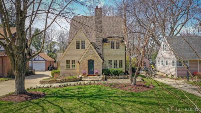 349 N Lincoln St., Batavia, IL 60510