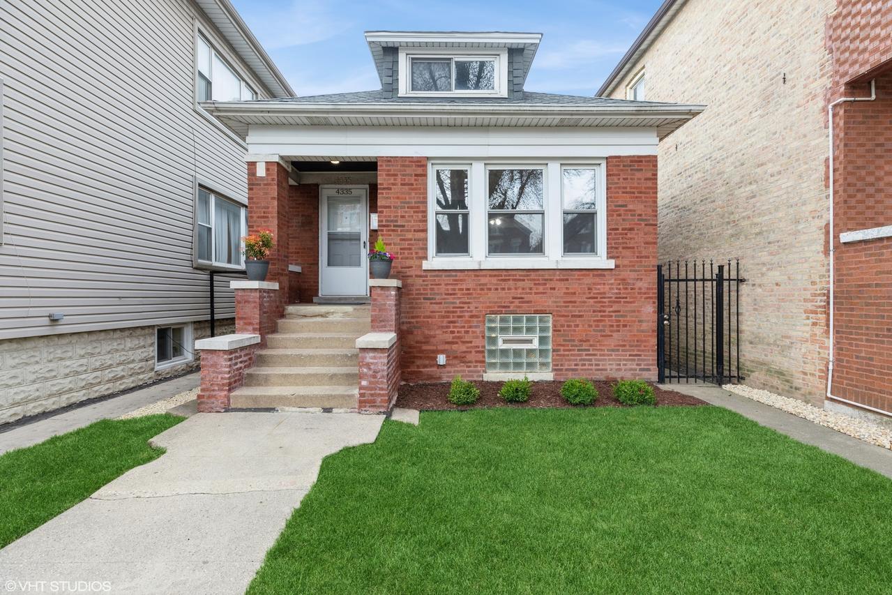 4335 S Rockwell St., Chicago, IL 60632