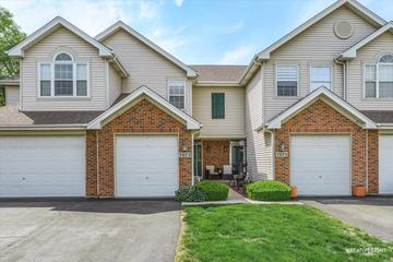 7073 Westwood Dr., Carpentersville, IL 60110