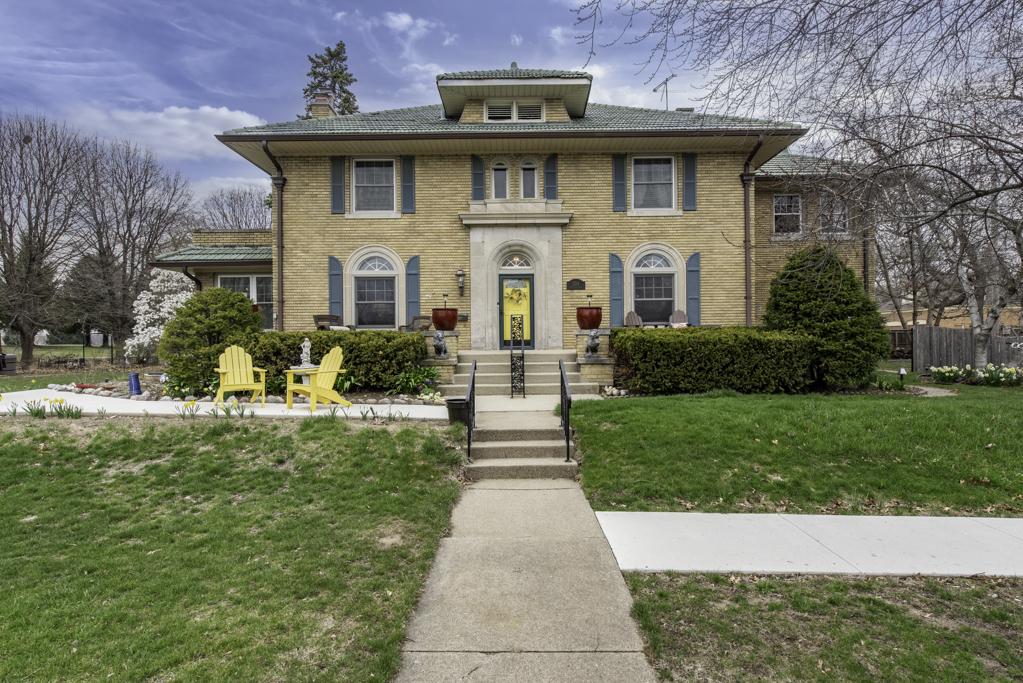 1314 Shiloh Blvd., Zion, IL 60099