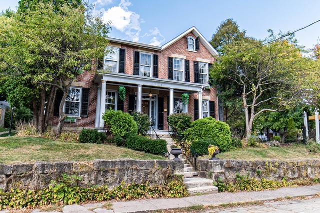 105 S High St., Galena, IL 61036