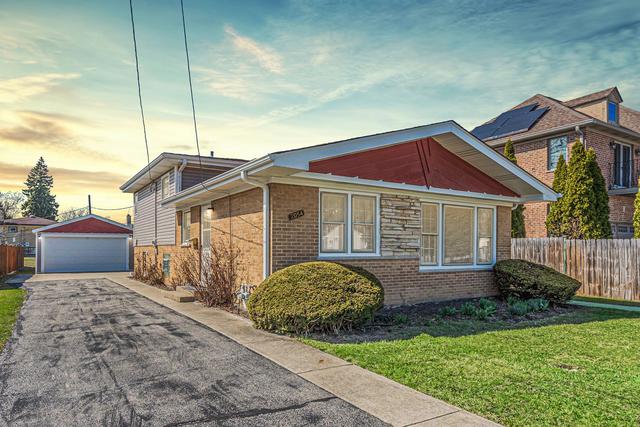 2054 Birch St., Des Plaines, IL 60018