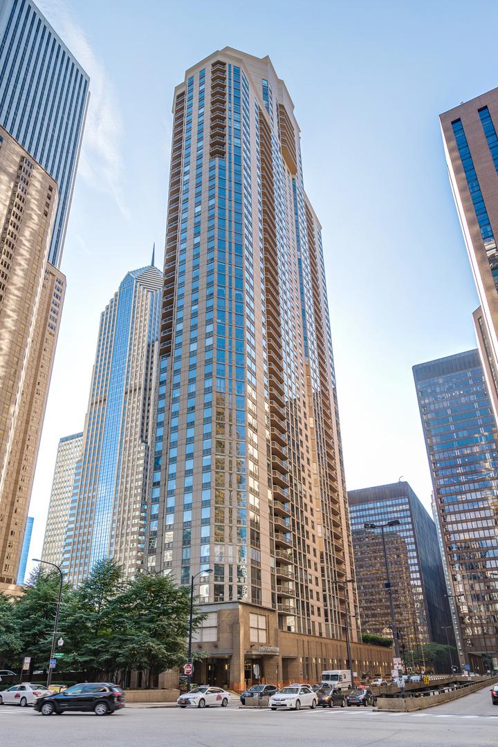 222 N Columbus Dr. #1503, Chicago, IL 60601