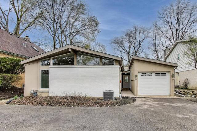 523 Green Bay Rd., Highland Park, IL 60035