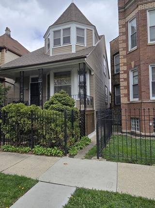 907 N Lockwood Ave., Chicago, IL 60651