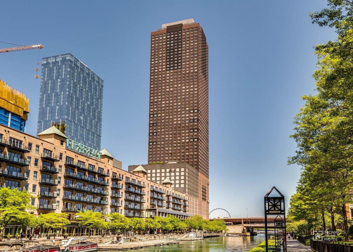 474 N Lake Shore Dr. #4201, Chicago, IL 60611