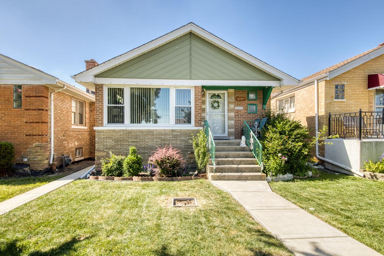 6141 W 35th St., Cicero, IL 60804