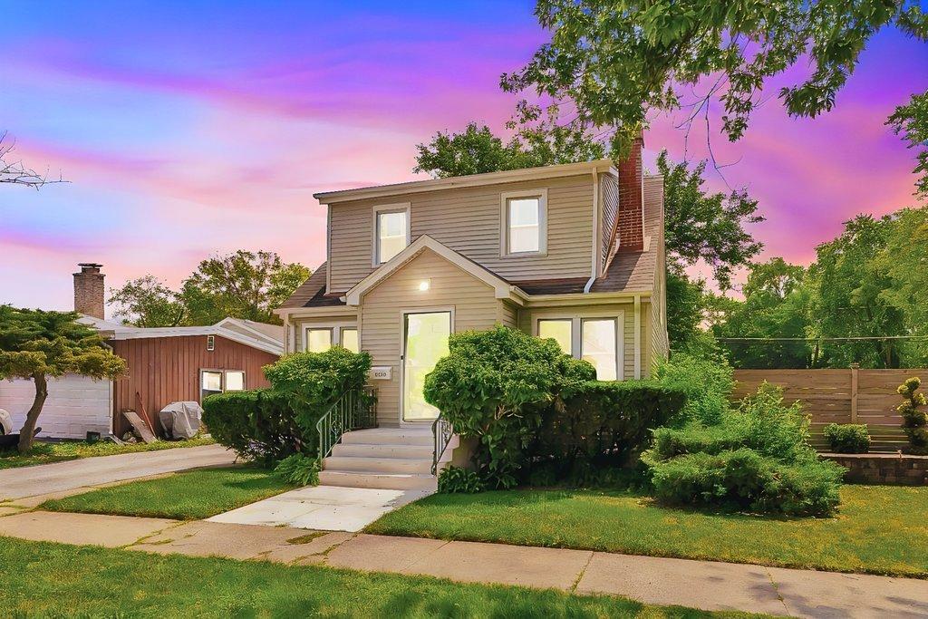 2715 Orchard St., Blue Island, IL 60406