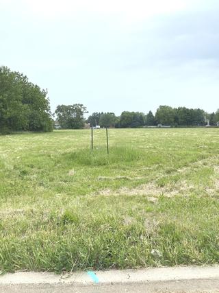 126 S Sugar Grove Pkwy., Sugar Grove, IL 60554