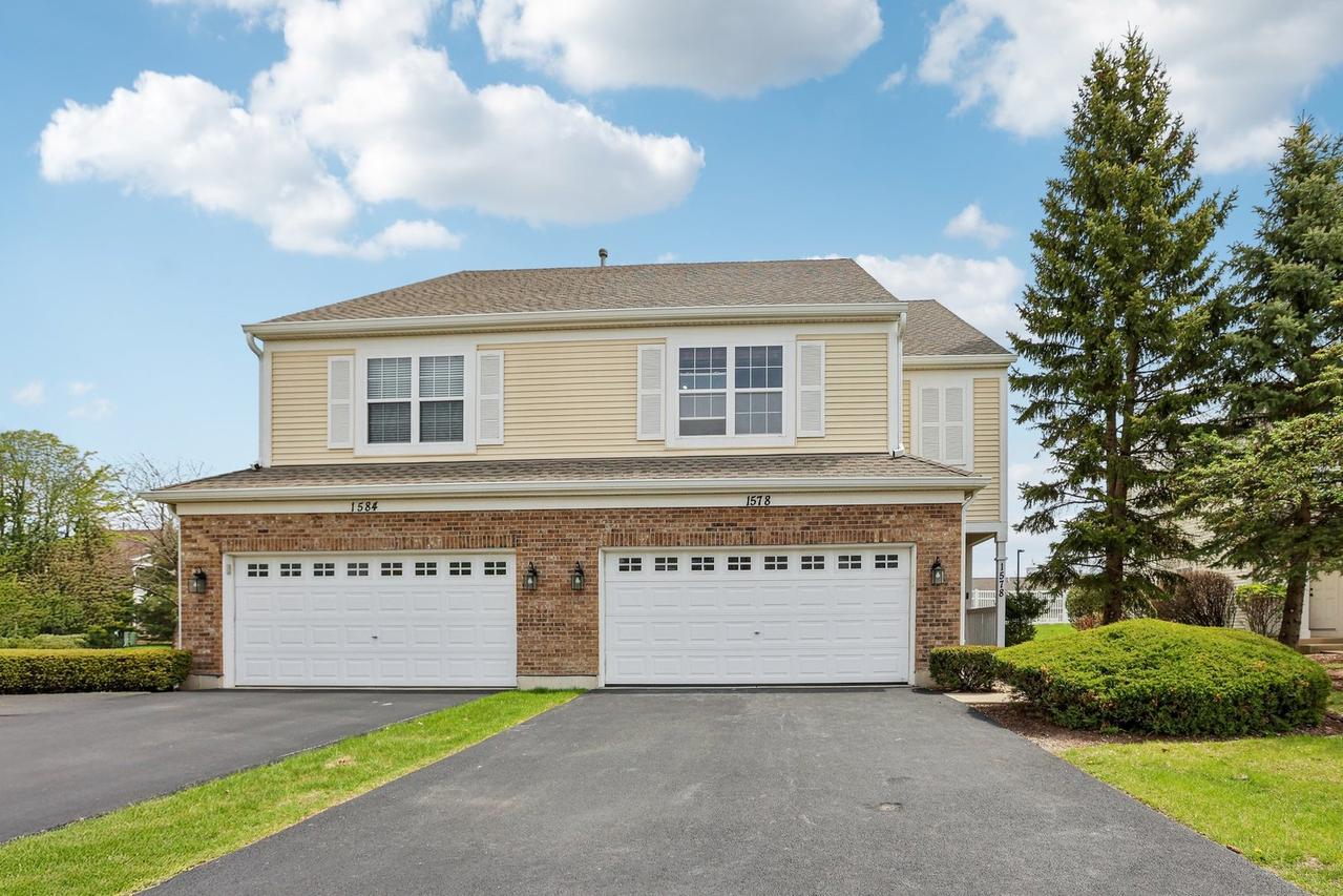 1578 Glacier Cir., Crystal Lake, IL 60014