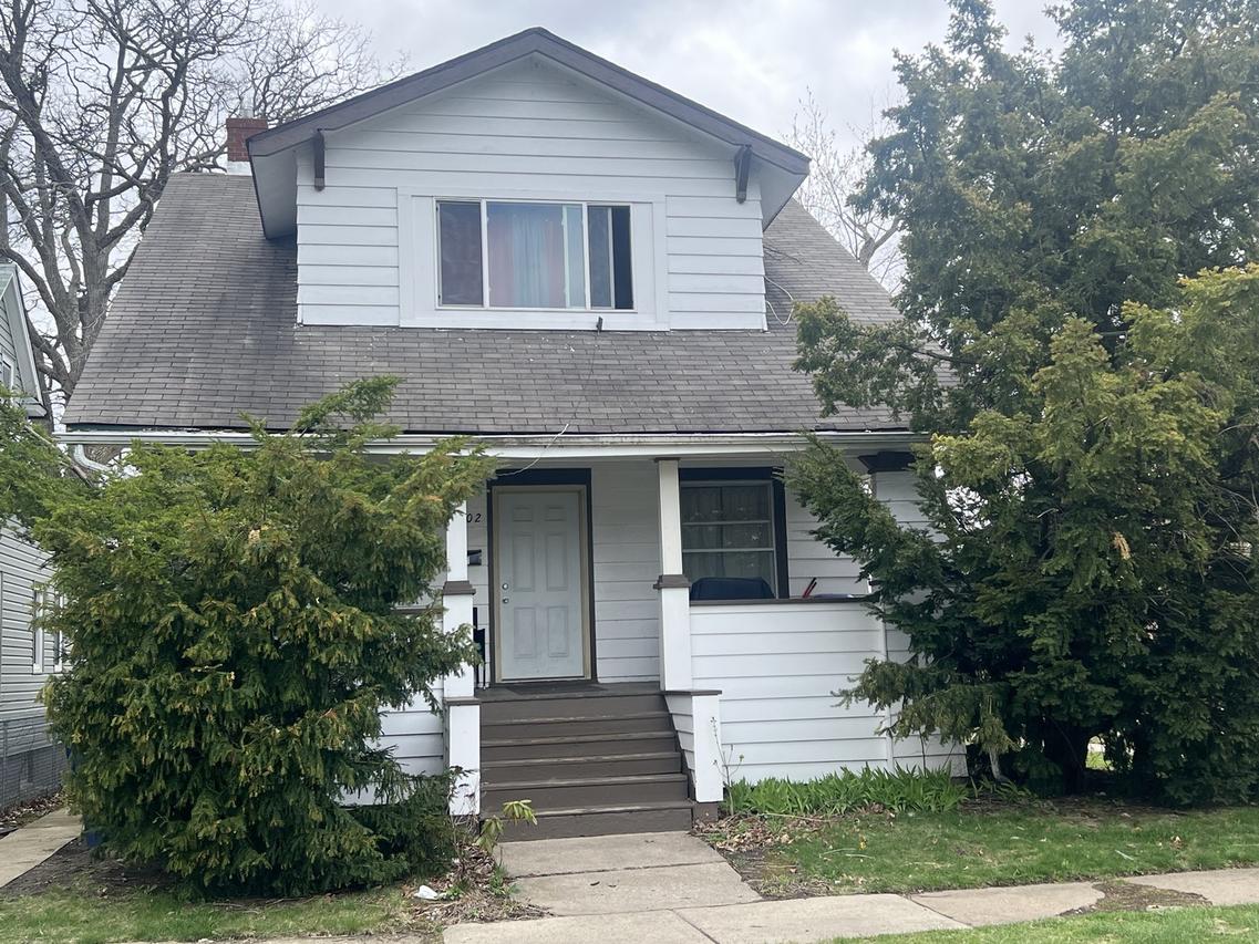 1702 Lincoln St., North Chicago, IL 60064