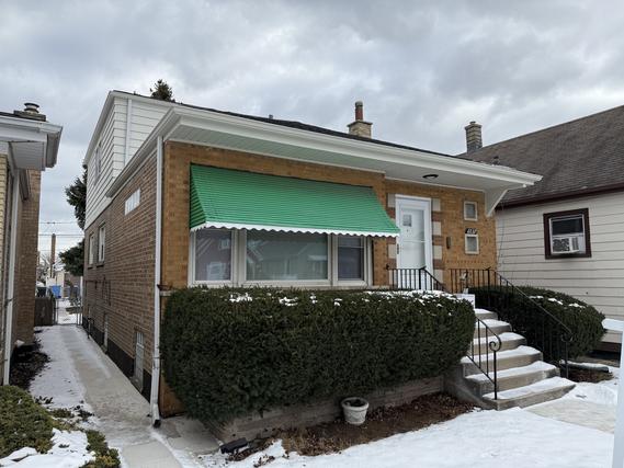 6037 S Mason Ave., Chicago, IL 60638