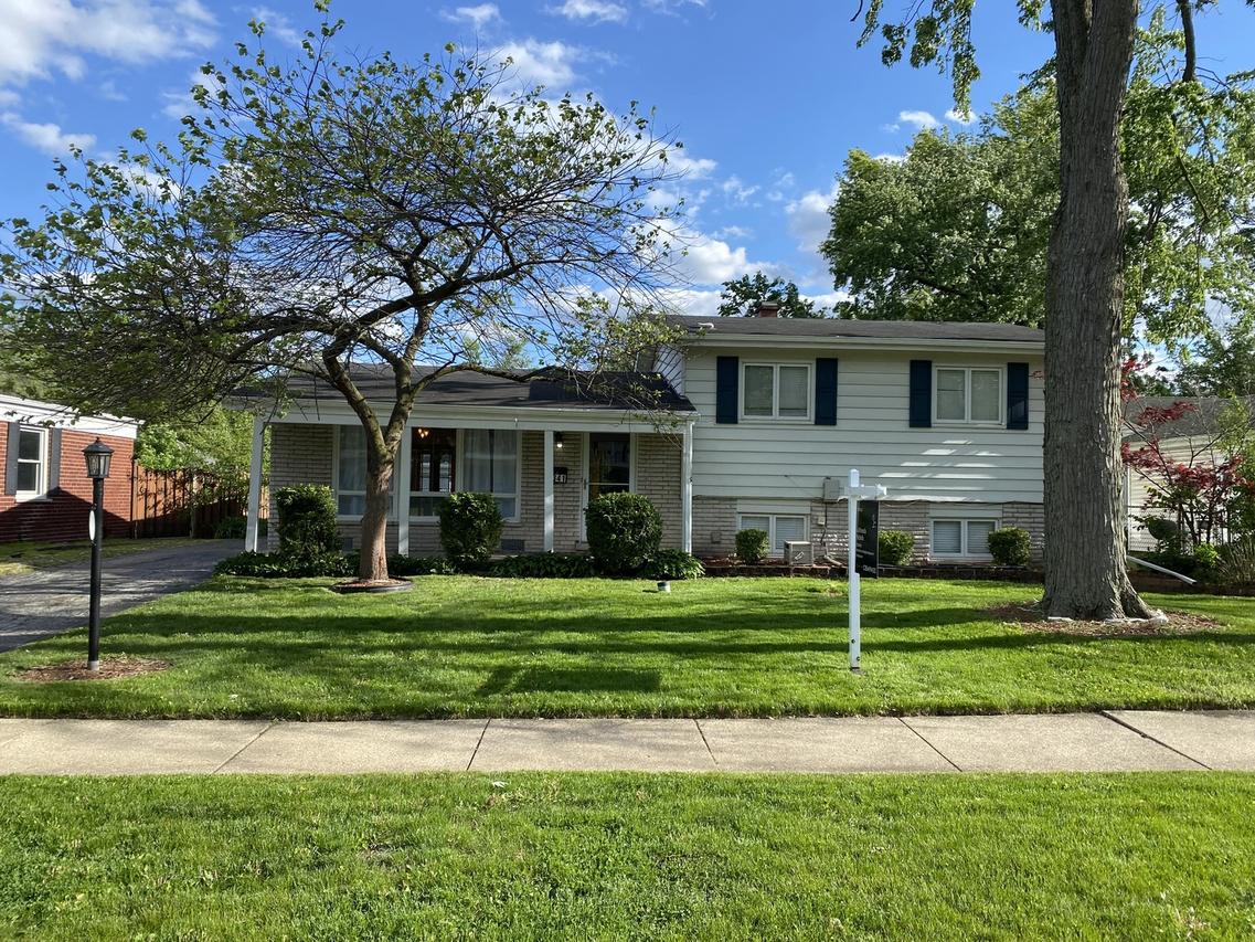 2341 Clyde Ter., Homewood, IL 60430