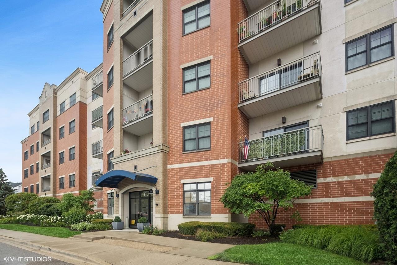 14 S Prospect St. #508, Roselle, IL 60172
