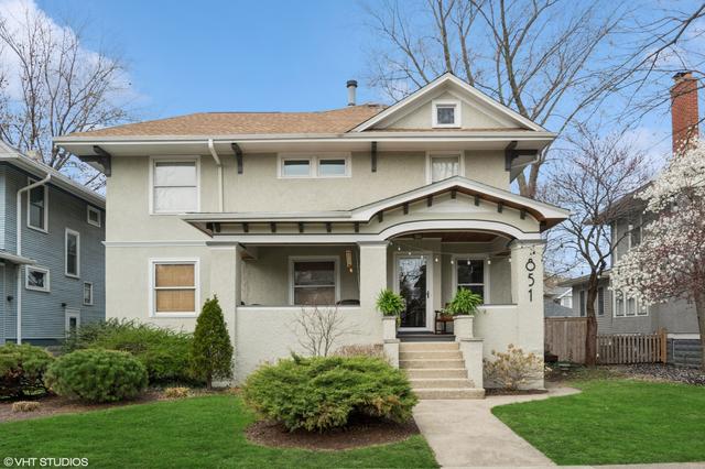 851 S Kenilworth Ave., Oak Park, IL 60304
