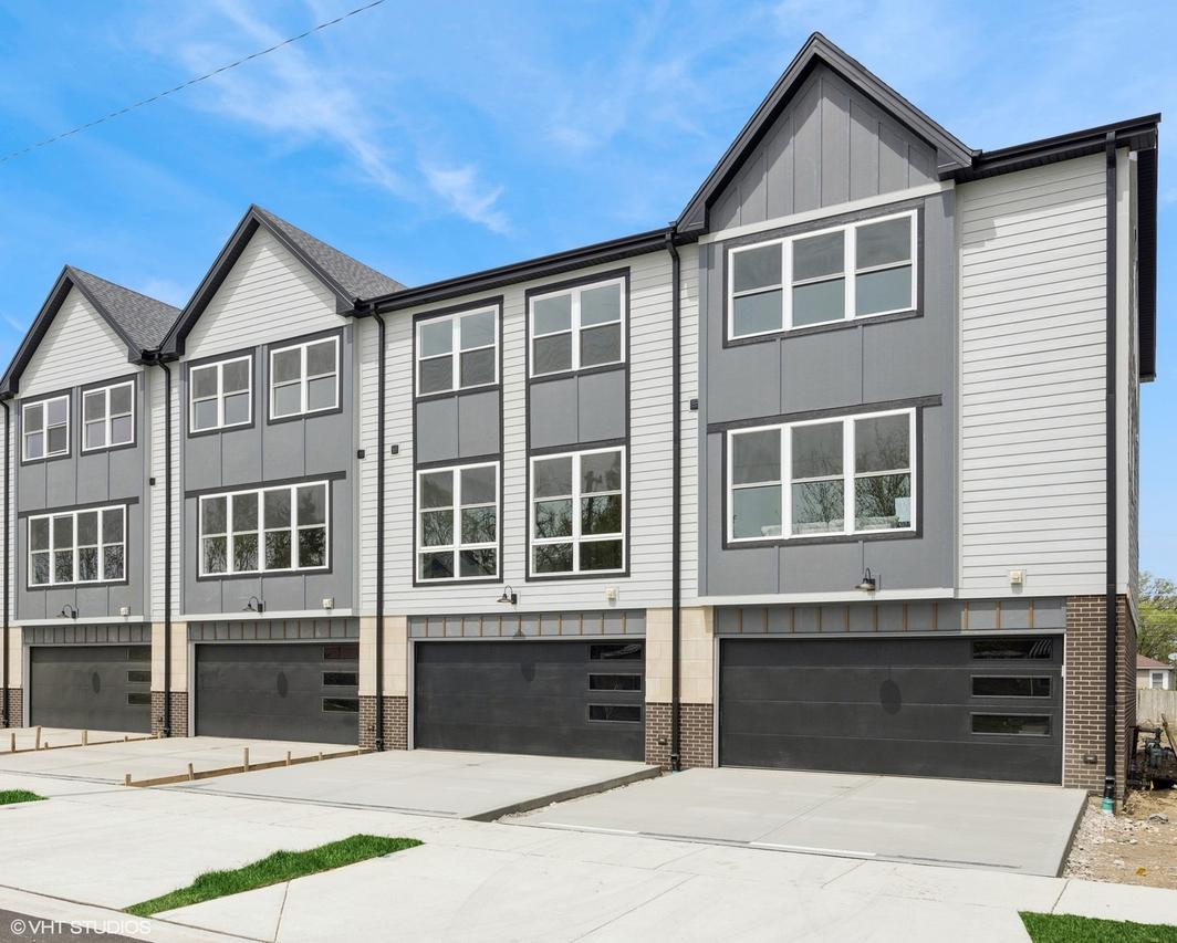 8520 Center Ave., River Grove, IL 60171