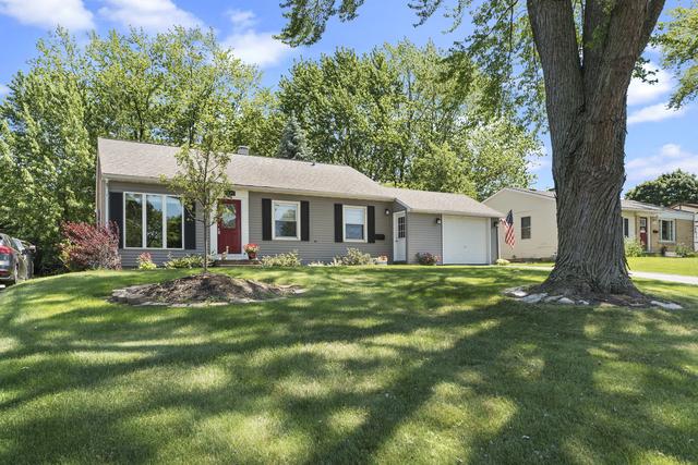 7621 Woodridge Dr., Woodridge, IL 60517