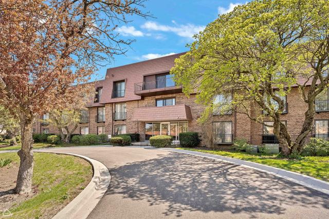 4000 Dundee Rd. #108, Northbrook, IL 60062
