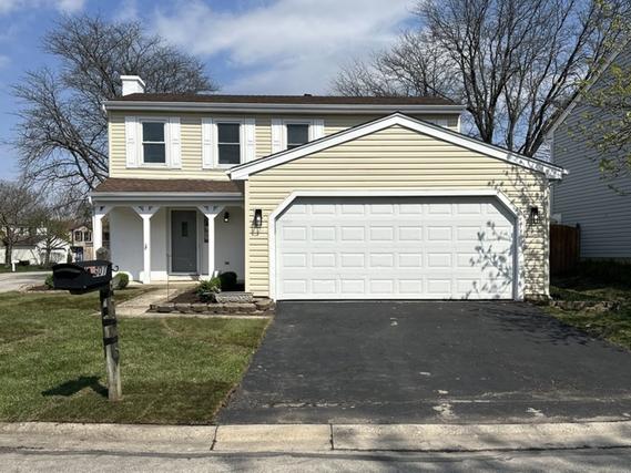 601 Oswego Dr., Carol Stream, IL 60188