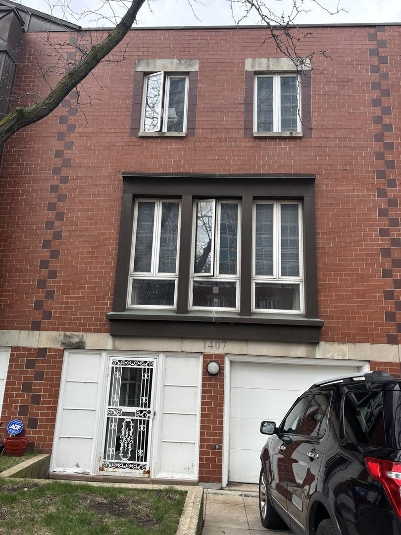 1407 S Plymouth Ct., Chicago, IL 60605