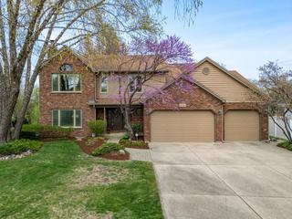 2760 Glendower Ter., Elgin, IL 60124