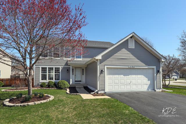 1008 Lakewood Cir., Naperville, IL 60540