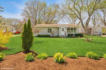 119 Raffel Rd., Woodstock, IL 60098