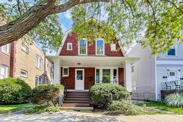 924 Circle Ave., Forest Park, IL 60130