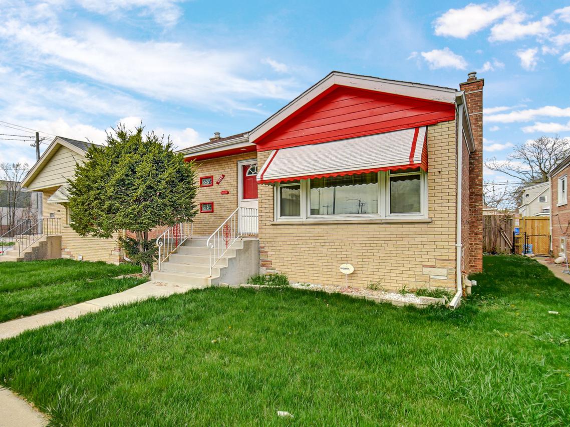 7354 S Paulina St., Chicago, IL 60636