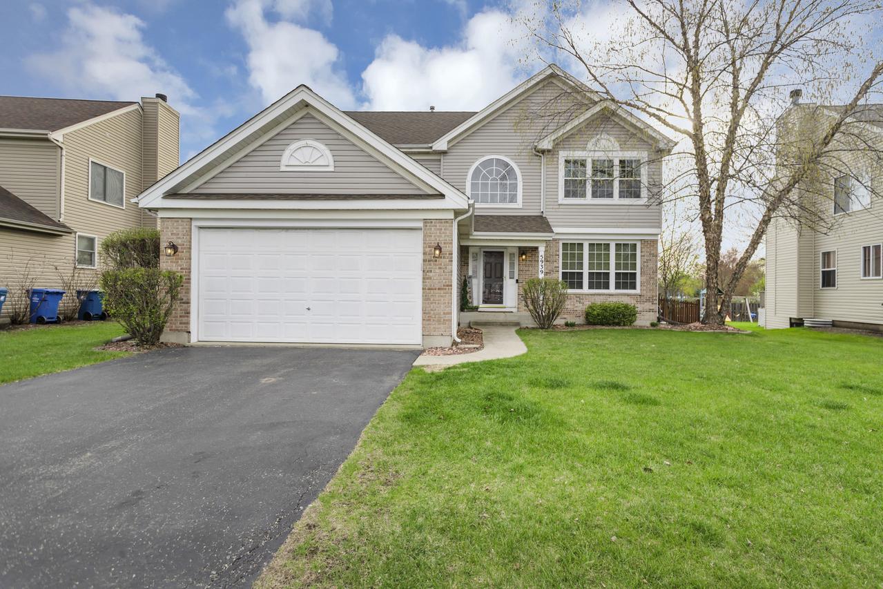 5939 Pine Hollow Rd., Carpentersville, IL 60110