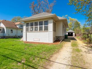 286 Old Gary Ave., Bloomingdale, IL 60108