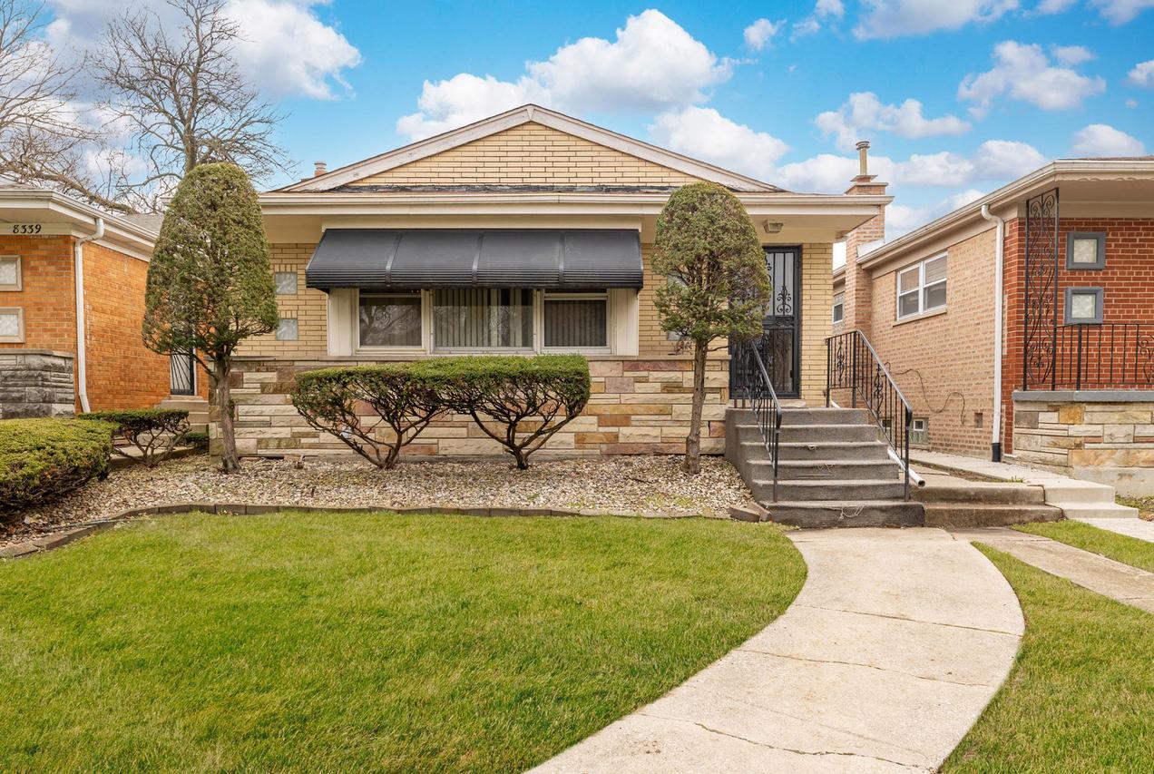 8343 S Calumet Ave., Chicago, IL 60619