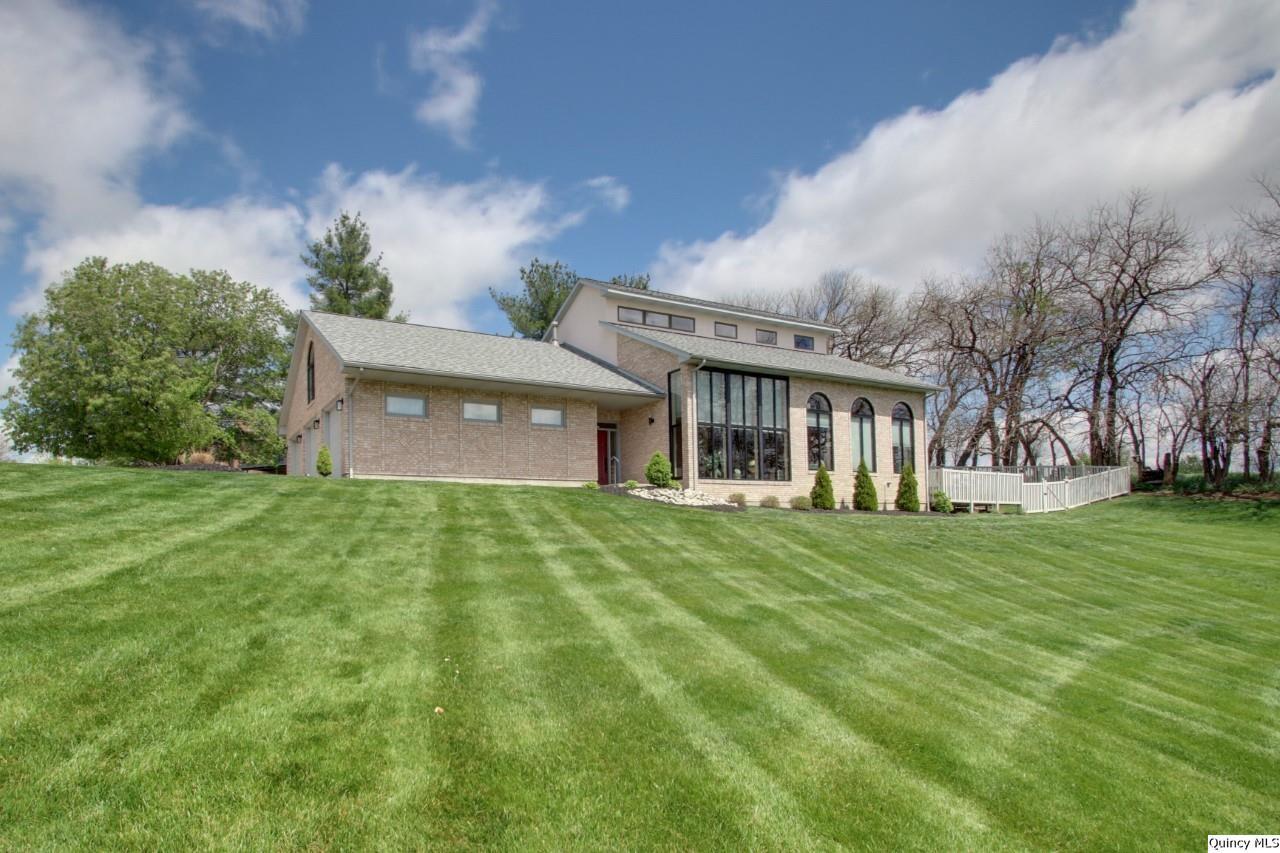 5620 Ridgeline Dr., Quincy, IL 62305