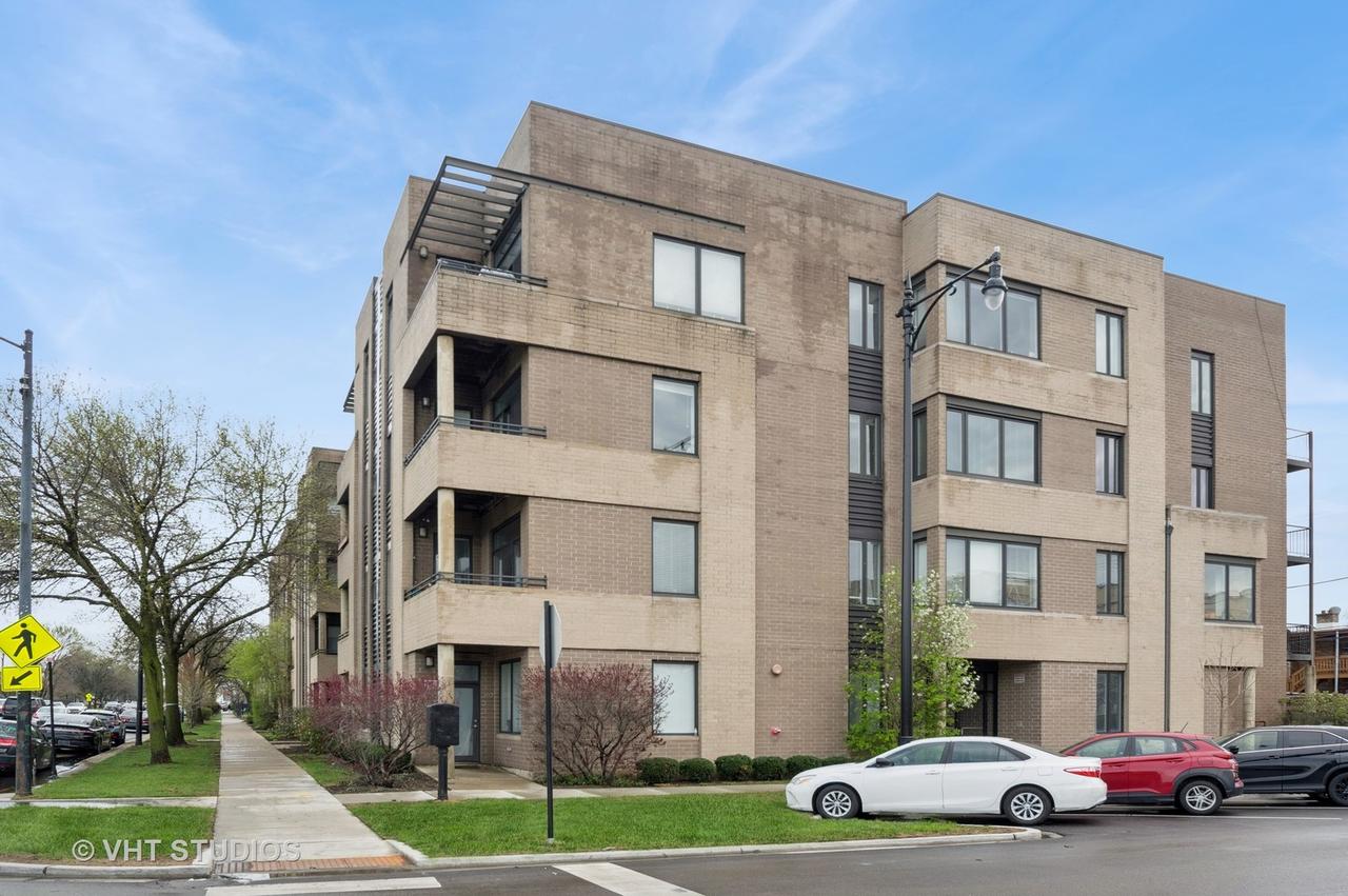 2409 W Catalpa Ave. #306, Chicago, IL 60625