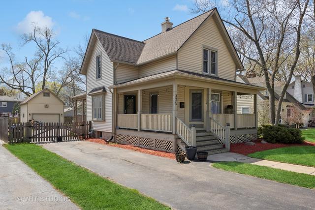 325 Douglas Ave., Crystal Lake, IL 60014