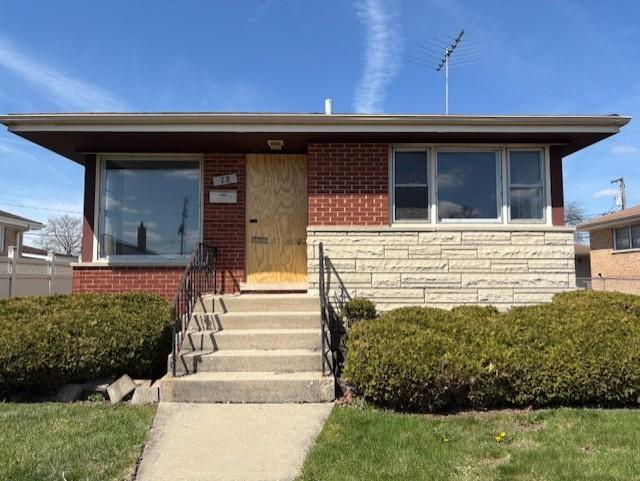 78 51st Ave., Bellwood, IL 60104