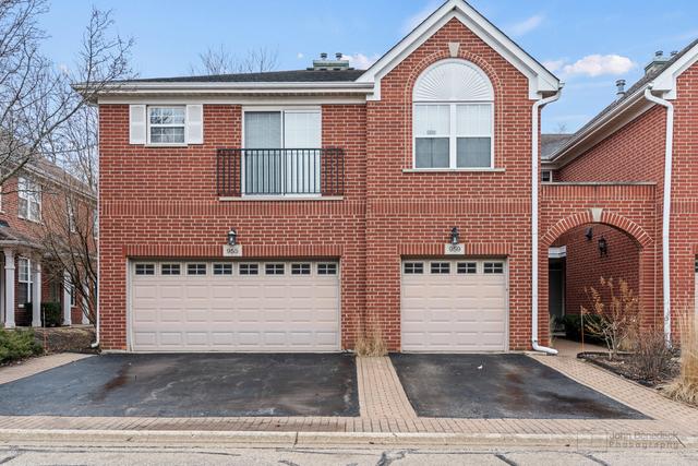955 Kensington Dr., Northbrook, IL 60062