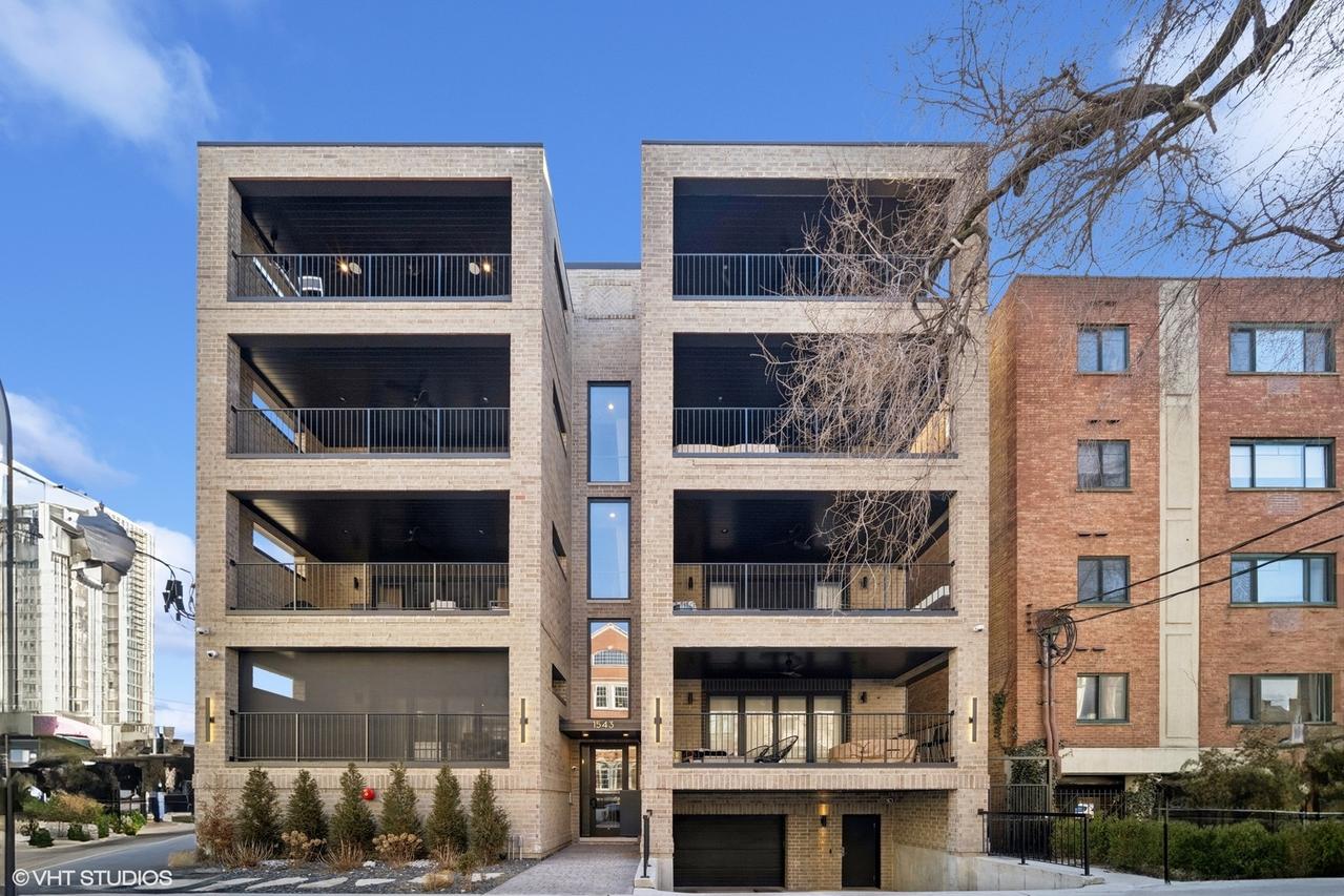 1543 N Wieland St. #PH-N, Chicago, IL 60610