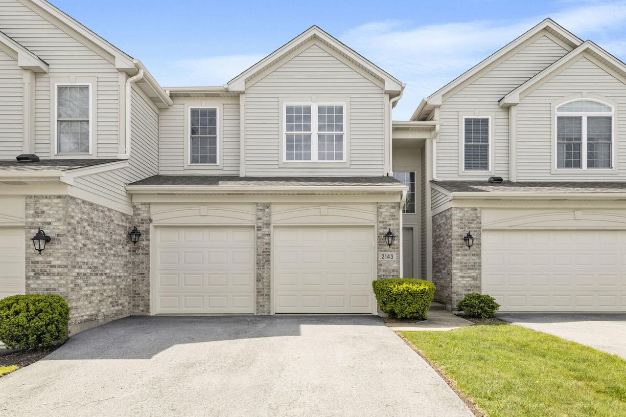 2143 Ashley Ct., Downers Grove, IL 60515