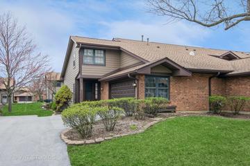 120 White Birch Ln., Westmont, IL 60559