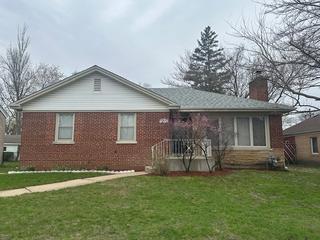 7520 Kildare Ave., Skokie, IL 60076