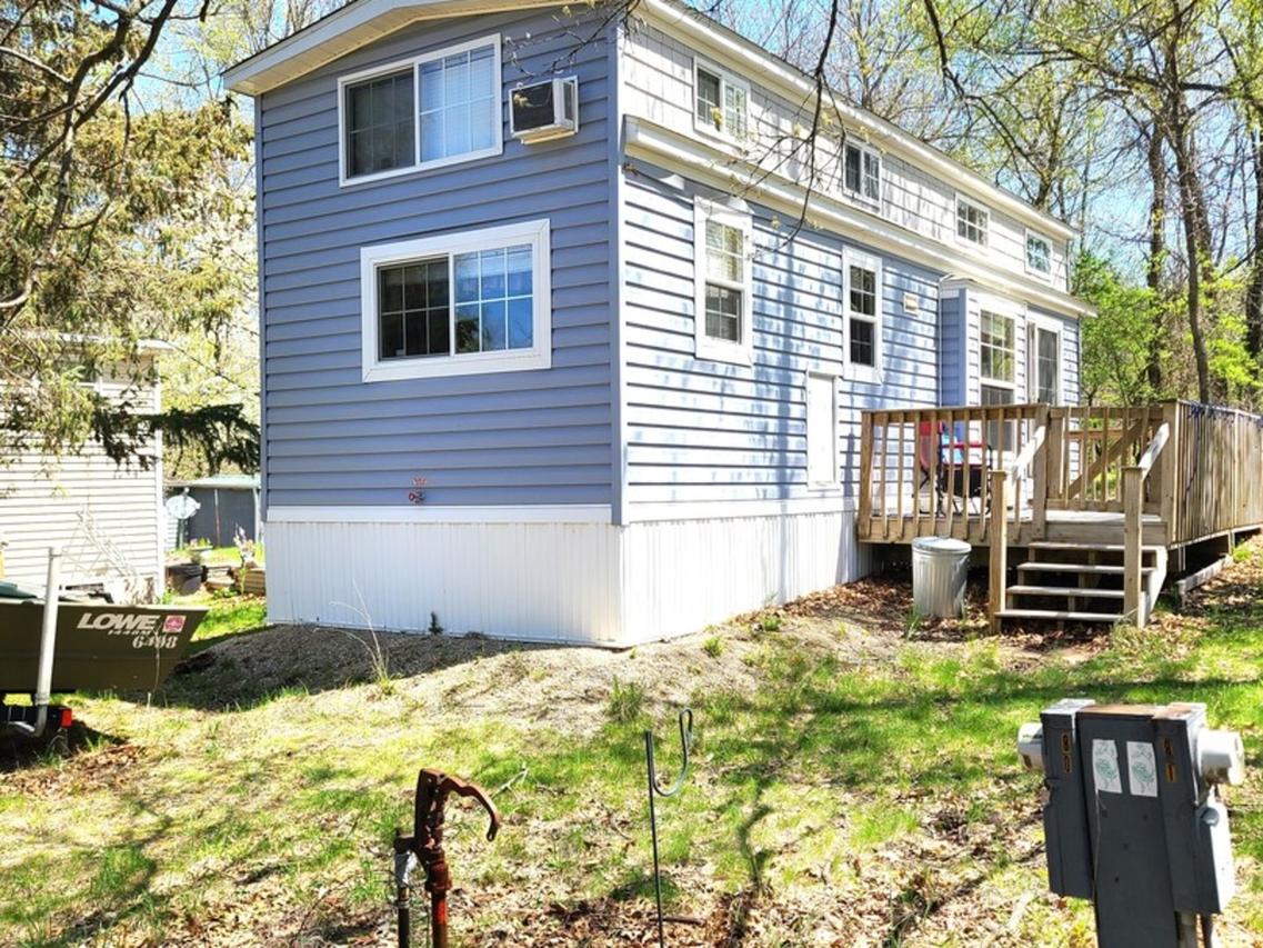 21/80 Woodhaven, Sublette, IL 61367