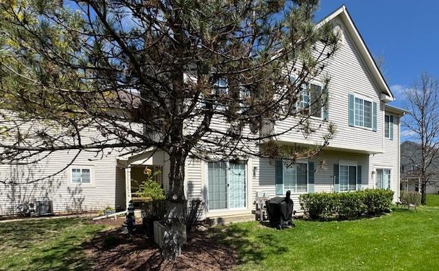 621 Fox Ridge Dr., Fox Lake, IL 60020