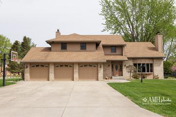 2693 Bluff Dr., Kankakee, IL 60901
