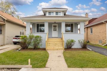 2027 S 6th Ave., Maywood, IL 60153